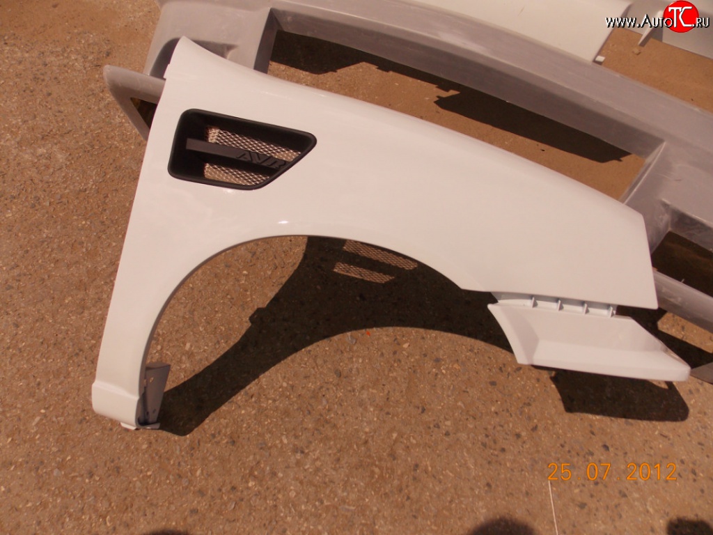Пластиковые крылья Kunny'z +15мм для Toyota Chaser 100