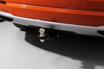 Фаркоп (тягово-сцепное устройство) TCC Audi Q3 F3 (2018-2022)  (оцинкованный, шар Е нержавейка)