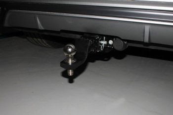 Фаркоп (тягово-сцепное устройство) TCC Audi Q8 4MN (2018-2024)