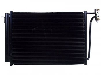 6 199 р. Радиатор кондиционера SAT  BMW X5  E53 (1999-2006). Увеличить фотографию 1