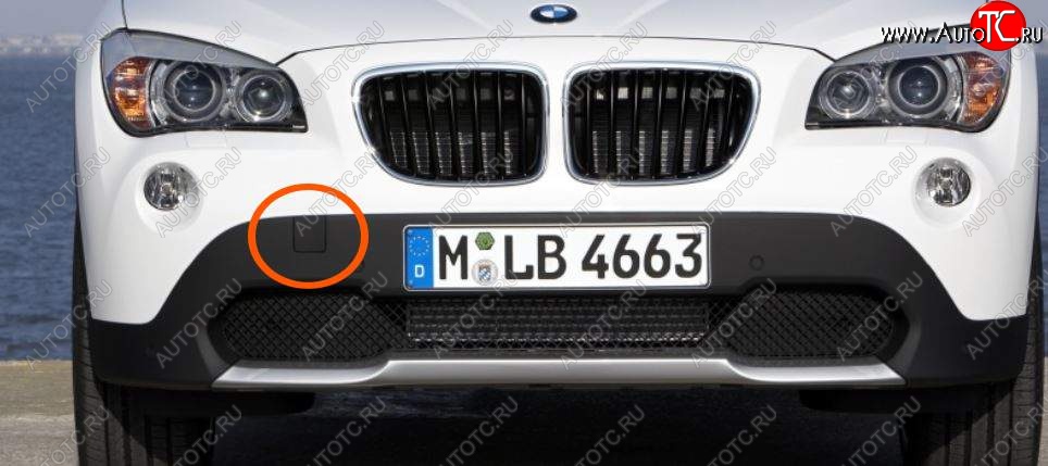 649 р. Заглушка в передний бампер SAT (под крюк, дорестайлинг) BMW X1 E84 (2009-2015) (Неокрашенная)