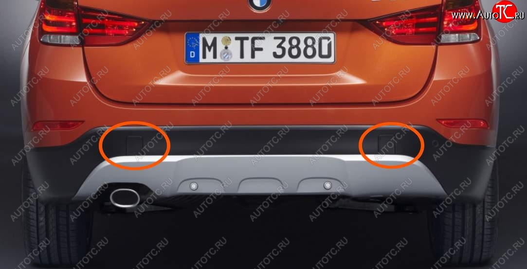 419 р. Левая заглушка в задний бампер SAT (под крюк, рестайлинг)  BMW X1  E84 (2009-2015) (Неокрашенная)