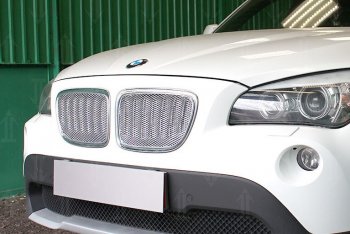 6 399 р. Защитная сетка решетки радиатора Стрелка 11 Премиум (алюминий)  BMW X1  E84 (2009-2015) (Цвет: хром). Увеличить фотографию 1
