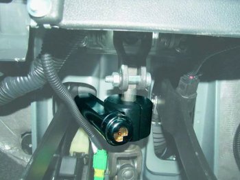 5 999 р. Замок рулевого вала FORTUS Chevrolet Aveo T300 седан (2011-2015). Увеличить фотографию 2