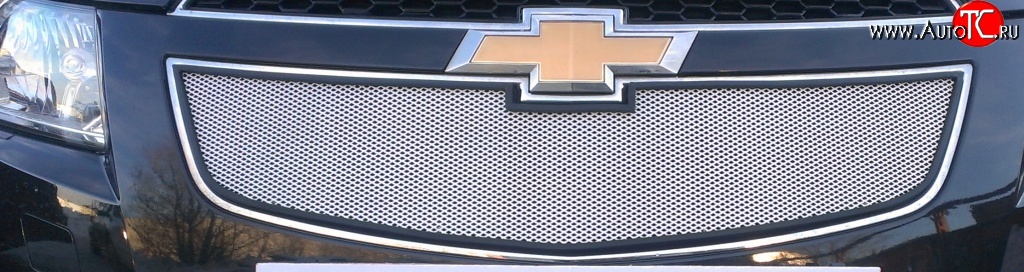 1 539 р. Сетка в решетку радиатора Russtal  Chevrolet Cobalt (2011-2016) (хром)