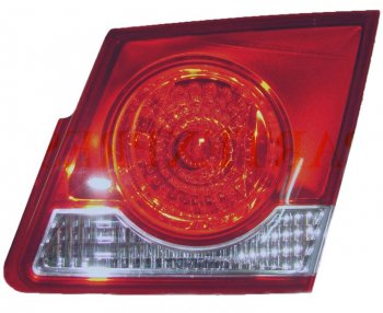 1 199 р. Правый фонарь в крышку багажника SAT (внутренний)  Chevrolet Cruze  седан (2009-2015). Увеличить фотографию 1