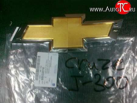 3 399 р. Передняя эмблема в решётку радиатора  95032016 Chevrolet Cruze хэтчбек J305 (2012-2015)