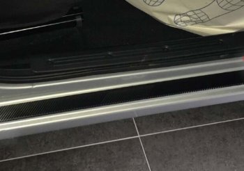 2 599 р. Пороги накладки Russtal  Ford EcoSport (2013-2024) (Нержавейка с покрытием карбон и надписью). Увеличить фотографию 1