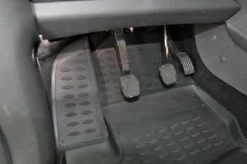 1 949 р. Коврики в салон (полиуретан) Element Ford Focus 2 хэтчбэк 3 дв. рестайлинг (2007-2011). Увеличить фотографию 1