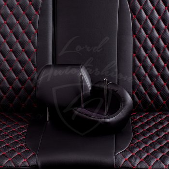16 749 р. Чехлы для сидений (GhiaTitanium) Lord Autofashion Байрон (экокожа, раздельные задние спинка и сиденье, подлокотник, 3 Г-образных подголовника)  Ford Focus  2 (2004-2011) (Черный, вставка черная, строчка красная). Увеличить фотографию 6