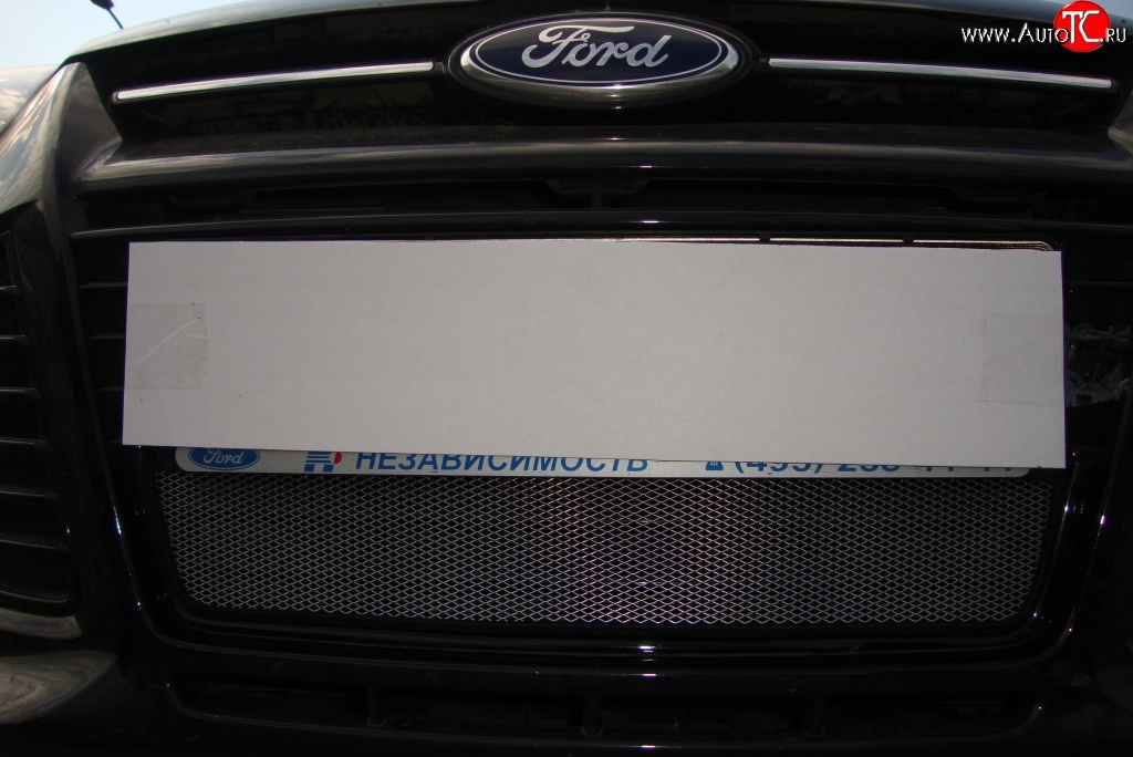 1 279 р. Сетка на бампер Russtal (хром)  Ford Focus  3 (2010-2015)