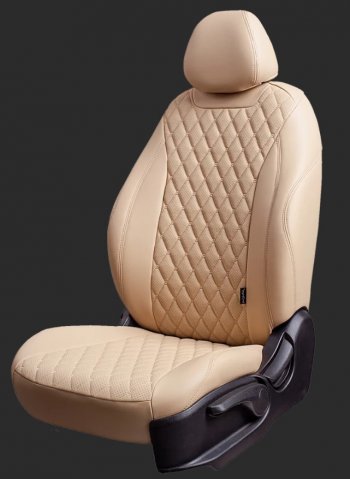 16 749 р. Чехлы для сидений Lord Autofashion Байрон (экокожа, Ghia/Titanium, спинка и сиденье 60/40+подлокотник, 3 Г-образных подголовника)  Ford Focus  3 (2010-2019) (Бежевый, вставка бежевая, строчка бежевая). Увеличить фотографию 1