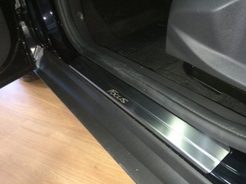 2 199 р. Накладки порожков салона INOX Ford Focus 3 универсал рестайлинг (2014-2019) (Нержавеющая сталь). Увеличить фотографию 3