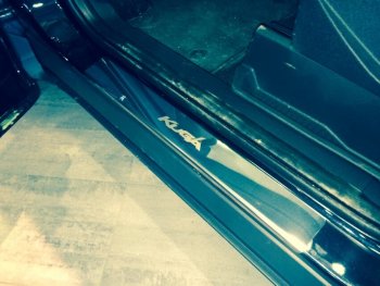 2 179 р. Накладки порожков салона INOX Ford Kuga 2 дорестайлинг (2013-2016) (нержавеющая сталь). Увеличить фотографию 3