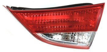 1 379 р. Правый фонарь в крышку багажника SAT  Hyundai Elantra  MD (2010-2013). Увеличить фотографию 1