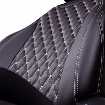 10 899 р. Чехлы для сидений Lord Autofashion Байрон (экокожа, сиденья и спинка 60/40, 3 Г-образных подголовника)  Hyundai I30  2 GD (2011-2017) (Черный, вставка черная, строчка бежевая). Увеличить фотографию 2