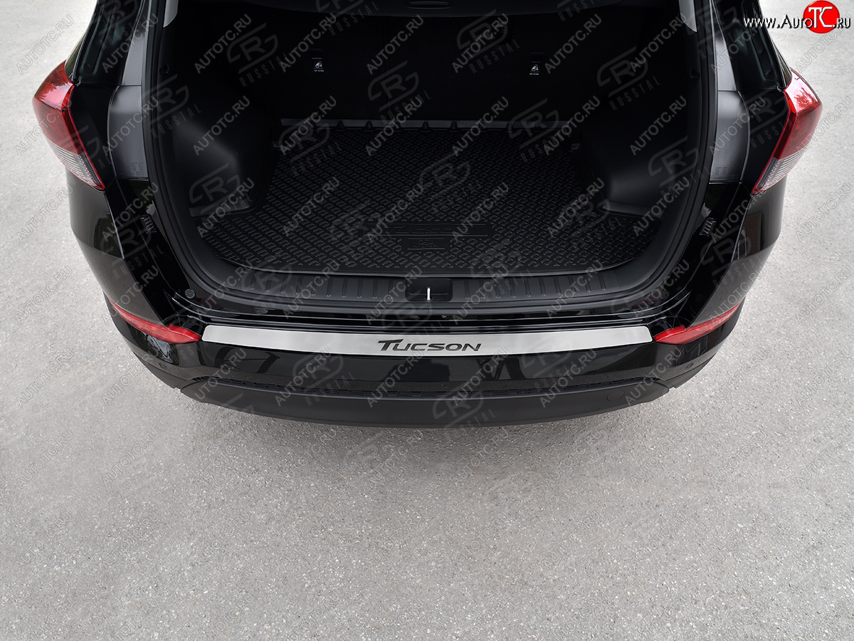 1 299 р. Защитная накладка заднего бампера Russtal  Hyundai Tucson  3 TL (2015-2018) (Нержавейка шлифованная с надписью)