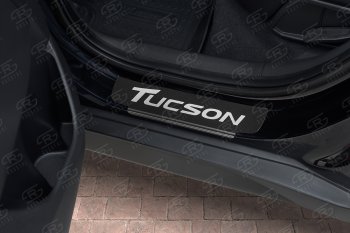 2 599 р. Накладки порожков салона Russtal  Hyundai Tucson  3 TL (2015-2021) (Нержавейка с покрытием карбон, с надписью). Увеличить фотографию 3