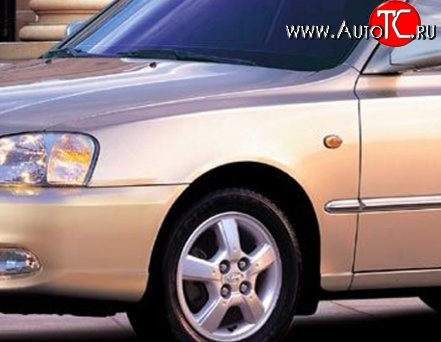 5 949 р. Переднее левое крыло Стандартное Hyundai Accent седан ТагАЗ (2001-2012) (Окрашенное)