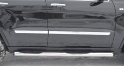 19 799 р. Защита порогов с пластиковыми вставками для ног из круглой трубы диаметром 76 мм Russtal  Jeep Grand Cherokee  WK2 (2010-2013) (Защита порогов с со скосами на торцах (вариант 1)). Увеличить фотографию 2