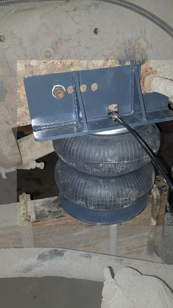 28 799 р. Комплект вспомогательной пневмоподвески на переднюю ось Aride КамАЗ 53213 (1979-2001). Увеличить фотографию 3