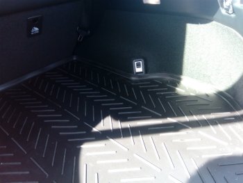 1 469 р. Коврик в багажник Aileron  Lexus NX  200 (2014-2021). Увеличить фотографию 3
