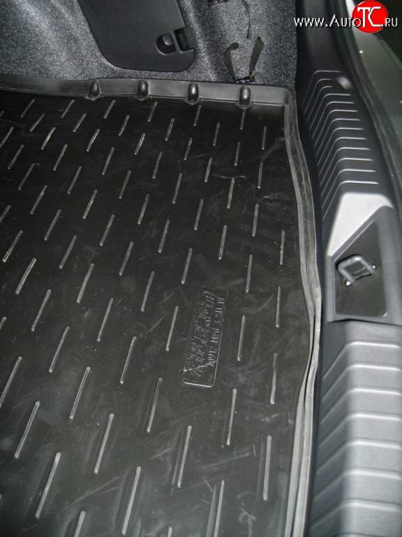 1 259 р. Коврик в багажник (1 карман) Aileron (полиуретан) Mazda 3/Axela BM дорестайлинг седан (2013-2016)
