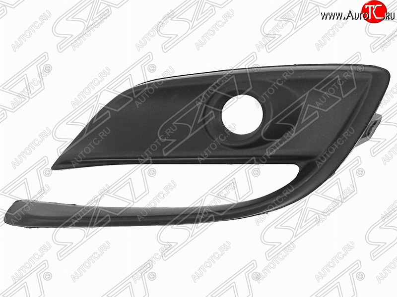 449 р. Правая оправа противотуманной фары SAT  Mazda 3/Axela  BM (2016-2019)