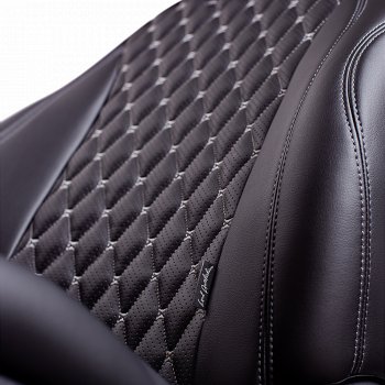 16 999 р. Чехлы для сидений Lord Autofashion Байрон (экокожа, 60/40, подлокотник, 2 П- и 1 Г-образных подголовника)  Mazda 3/Axela  BL (2009-2013) (Черный, вставка черная, строчка серая). Увеличить фотографию 3