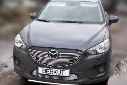 8 399 р. Декоративная вставка решетки радиатора (с вырезом под парктроник) Berkut (d16 мм)  Mazda CX-5  KE (2011-2017). Увеличить фотографию 1