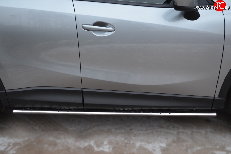 15 299 р. Защита порогов с круглыми вставками для ног из овальной трубы диаметром 75x42 мм Russtal  Mazda CX-5  KE (2011-2017)