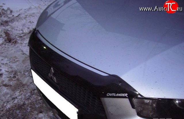 2 399 р. Дефлектор капота NovLine (короткий)  Mitsubishi Outlander  XL (2010-2013)