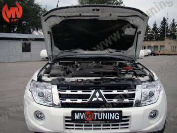 4 099 р. Упор капота MV-Tuning (двойной)  Mitsubishi Pajero ( 4 V90,  4 V80) (2006-2020). Увеличить фотографию 3