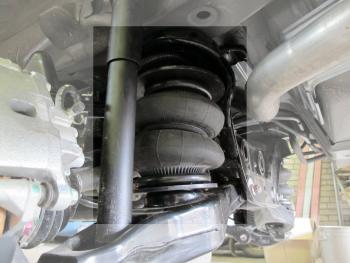 23 999 р. Комплект вспомогательной пневмоподвески на заднюю ось Aride Mitsubishi Pajero 4 V90 2-ой рестайлинг (2014-2020). Увеличить фотографию 3