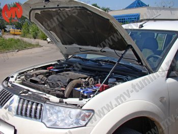 Упор капота MV-Tuning (одинарный) Mitsubishi Pajero Sport PB дорестайлинг (2008-2013)