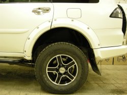 15 349 р. Накладки на колёсные арки BUSHWACKER  Mitsubishi Pajero Sport  2 PB (2008-2013) (Неокрашенные). Увеличить фотографию 3