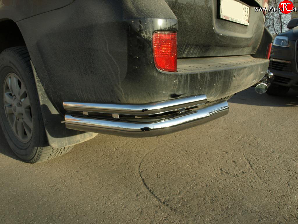 15 149 р. Защита заднего бампера в виде двойных уголков 76/42 мм на  Toyota Land Cruiser  200 (2007-2012)