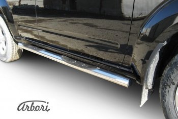 Защита штатных порогов Arbori (с проступью, нержавейка, d76 mm). Nissan Pathfinder 3 R51 рестайлинг (2007-2016)
