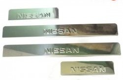 Накладки на порожки автомобиля M-VRS (нанесение надписи методом штамповки) Nissan Almera Classic седан B10 (2006-2013)