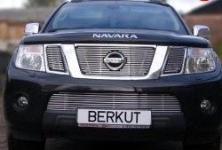 Декоративная вставка решетки радиатора (рестайлинг) Berkut Nissan Navara 2 D40 дорестайлинг (2004-2010)