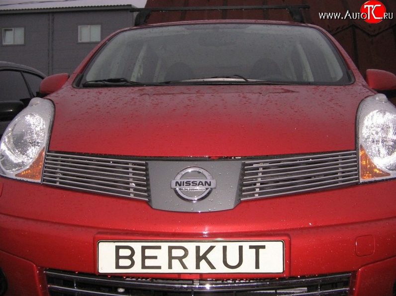 4 199 р. Декоративная вставка решетки радиатора E11 Berkut Nissan Note 1 E11 дорестайлинг (2004-2008)