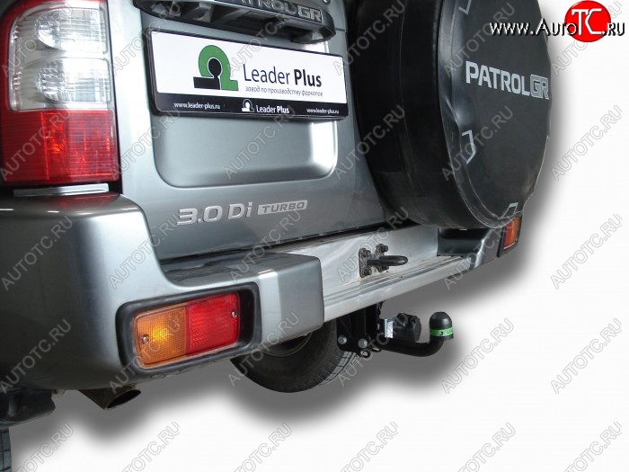 7 249 р. Фаркоп Лидер Плюс. Nissan Patrol 5 Y61 1-ый рестайлинг (2001-2004) (Без электропакета)