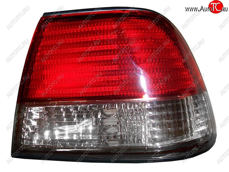 3 399 р. Правый фонарь (внешний/белая полоса) SAT  Nissan Sunny  B15 (1998-2004)