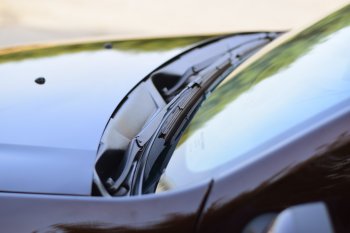2 889 р. Накладка в проем стеклоочистителей переднего стекла (жабо) Petroil Tuning  Nissan Terrano  D10 (2013-2022), Renault Duster  HS (2010-2021). Увеличить фотографию 2