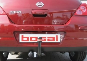 Фаркоп Bosal-Oris. (тип шара A) Nissan Tiida 2 хэтчбек C13 дорестайлинг (2015-2016)