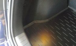 1 439 р. Коврик в багажник (хетчбек) Aileron (полиуретан)  Nissan Tiida  2 хэтчбек (2011-2019). Увеличить фотографию 1
