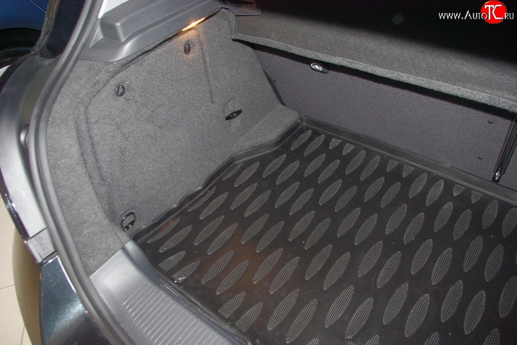999 р. Коврик в багажник Family Aileron (полиуретан) Opel Astra H хэтчбек 5дв дорестайлинг (2004-2007)
