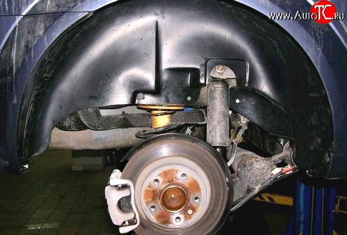 2 299 р. Задний правый подкрылок NovLine  Opel Astra  H (2004-2015)