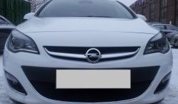 Сетка на бампер Russtal (черная) Opel Astra J хэтчбек 5 дв. рестайлинг (2012-2017)