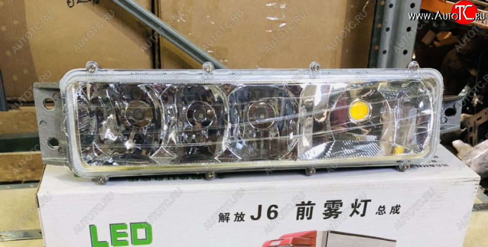 Фара противотуманная правая FAW J6 LED ЧЕРНАЯ 3732020-53ab